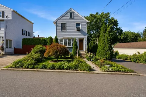 236 Husted St, Port Chester, NY 10573