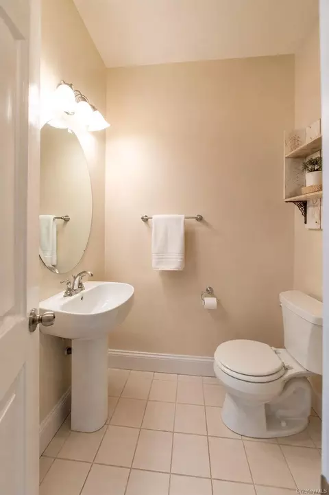 Bath - 7 Lager Ln #7, Patchogue, NY 11772 photo 1 of 3