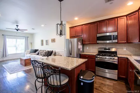 Other - 7 Lager Ln #7, Patchogue, NY 11772 photo 5 of 7