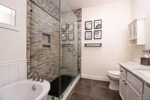 Bath - 7 Lager Ln #7, Patchogue, NY 11772 photo 3 of 3