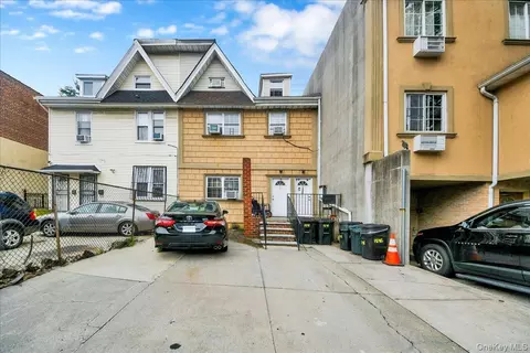 1546 Leland Ave, New York, NY 10460