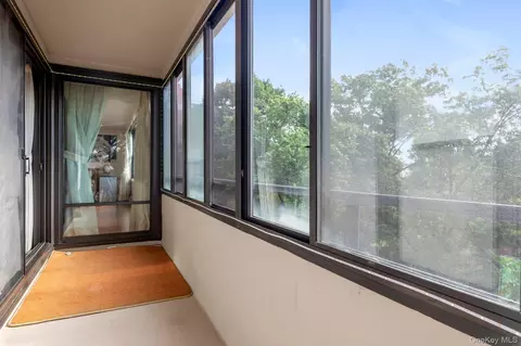 Entry Way - 10-10 166 St #6D, New York, NY 11357 photo 2 of 2