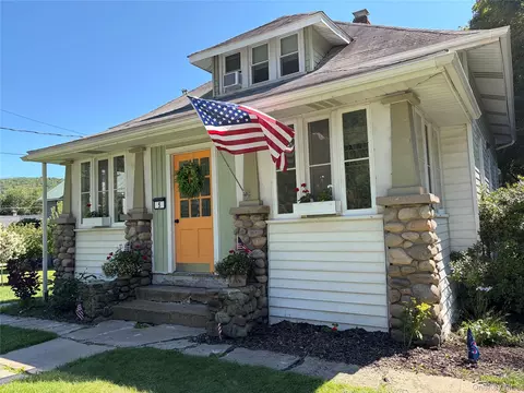 5 Bethlehem Rd, Callicoon, NY 12776
