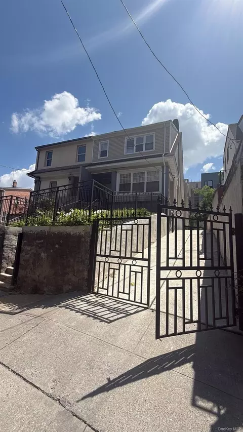 2272 Sedgwick Ave, New York, NY 10468