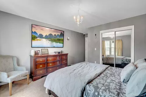 Bedroom - 21 Morris Ave, Patchogue, NY 11772 photo 9 of 10