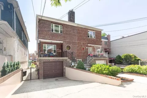 1915 Fowler Ave, New York, NY 10462