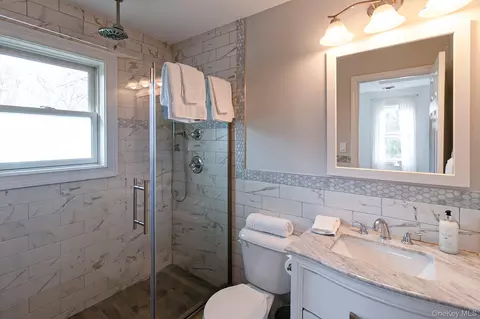 Bath - Undisclosed, Bridgehampton, NY 11932 photo 1 of 3