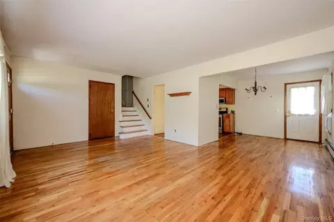Living - 87 Central Park Rd, Plainview, NY 11803 photo 1 of 3