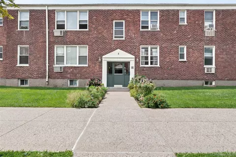 836 Palisade Ave #A, Yonkers, NY 10703