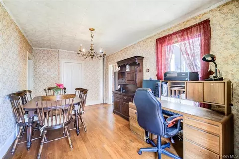 Dining - 5 Maple St, Beacon, NY 12508 photo 2 of 3