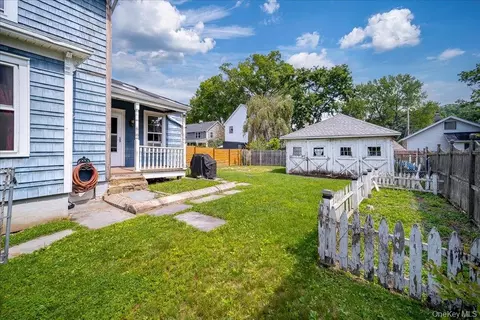 Exterior - 5 Maple St, Beacon, NY 12508 photo 4 of 7