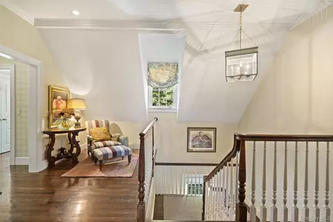 Entry Way - 29 Upper Hook Rd, Katonah, NY 10536 photo 5 of 5