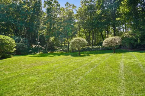 Exterior - 29 Upper Hook Rd, Katonah, NY 10536 photo 14 of 14