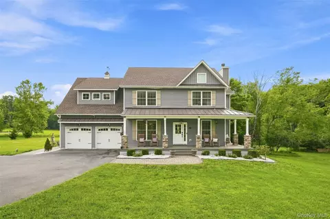 158 Reiss Rd, Wawayanda, NY 10940