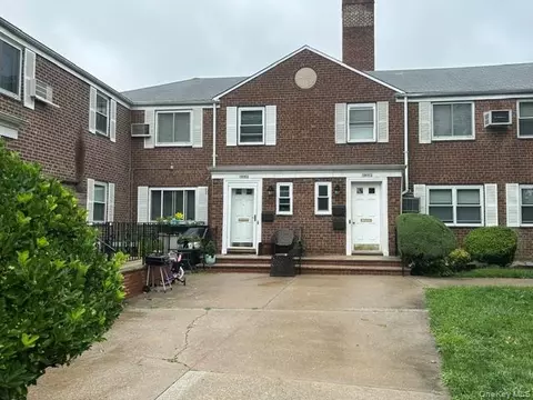 254-11 73rd Rd UNIT B, Glen Oaks, NY 11004