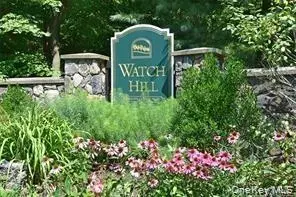 402 Watch Hill Dr #402, Greenburgh, NY 10591
