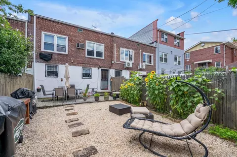 Exterior - 14617 58th Rd, Flushing, NY 11355 photo 4 of 6