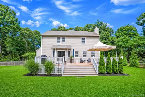 Exterior - 15 Cedar Ln, Brookhaven, NY 11772 photo 8 of 14