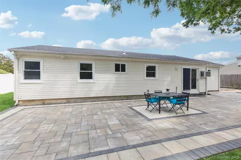 Other - 91 Circle Dr W, Patchogue, NY 11772 photo 5 of 7