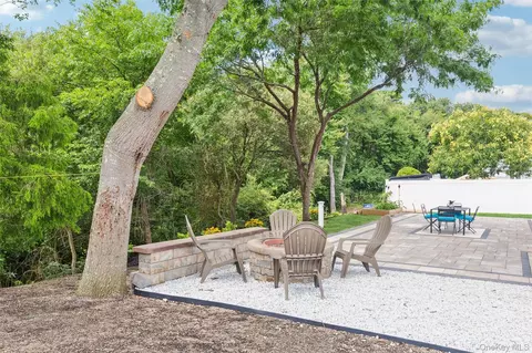 Other - 91 Circle Dr W, Patchogue, NY 11772 photo 4 of 7