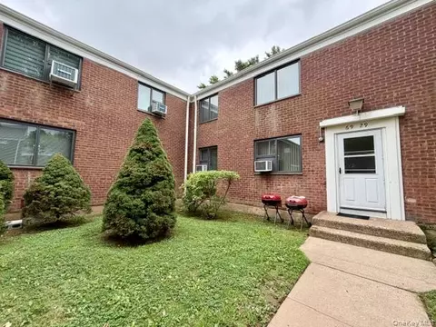 69-29 218th St #LOWER, Oakland Gardens, NY 11364