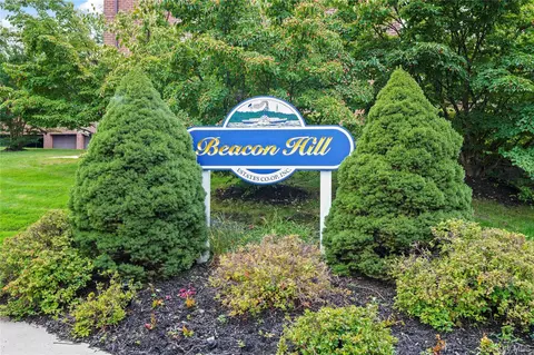 113 Beacon Hill Dr #E25, Greenburgh, NY 10522