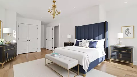 Bedroom - 1011 E 221st St, New York, NY 10469 photo 1 of 8