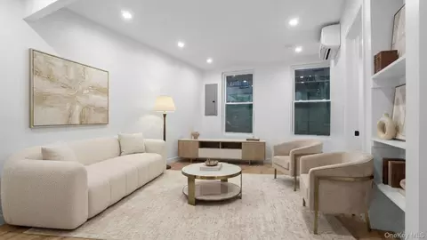 1737 Popham Ave, New York, NY 10453