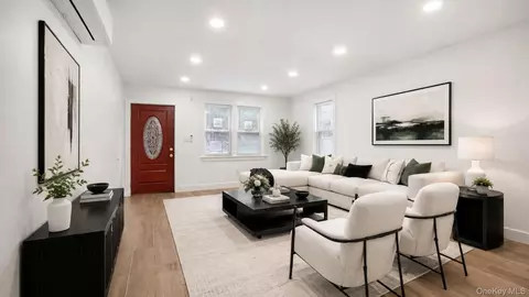 3968 Duryea Ave, New York, NY 10466