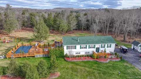 226 Big Woods Rd, Thompson, NY 12742