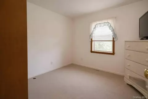 Bedroom - 740 Wallkill Ave, Wallkill, NY 12589 photo 4 of 6