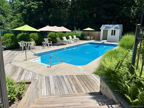 Exterior - 90 Quaker Ave, Cornwall, NY 12518 photo 16 of 18