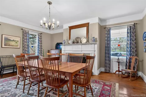 Dining - 90 Quaker Ave, Cornwall, NY 12518 photo 2 of 3