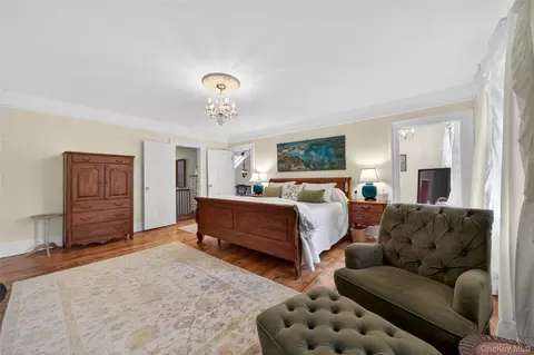 Bedroom - 90 Quaker Ave, Cornwall, NY 12518 photo 2 of 4