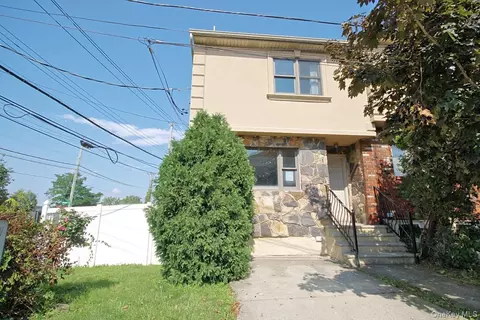 5 Abbey Rd, Staten Island, NY 10308