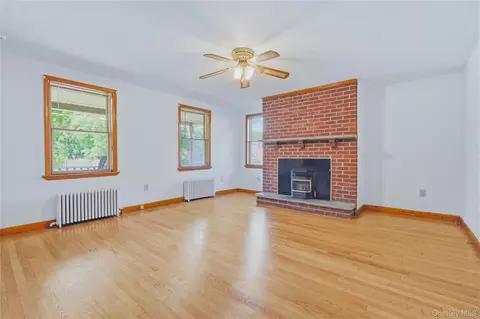 Living - 9 Maple St, Fishkill, NY 12524 photo 2 of 3