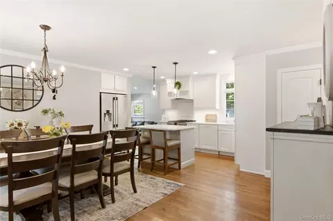 Dining - 1 Wenmore Ct, Commack, NY 11725 photo 1 of 4