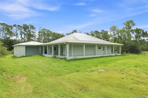 8146 Tropicaire, North Port, FL 34291