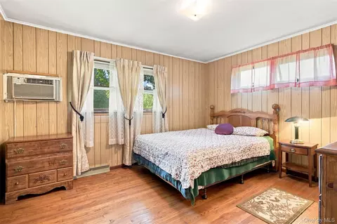 Bedroom - 35 Hapeman Hill Rd, Red Hook, NY 12571 photo 2 of 6