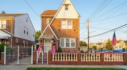 10773 129th St, South Richmond Hill, NY 11419