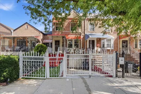 937 Duncan St, New York, NY 10469