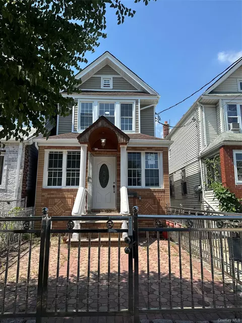 17205 89th Ave, Jamaica, NY 11432