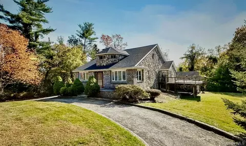 24 Old Knollwood Rd, Greenburgh, NY 10607