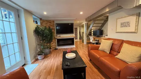 Other - 271 Terry Rd, Smithtown, NY 11787 photo 4 of 10