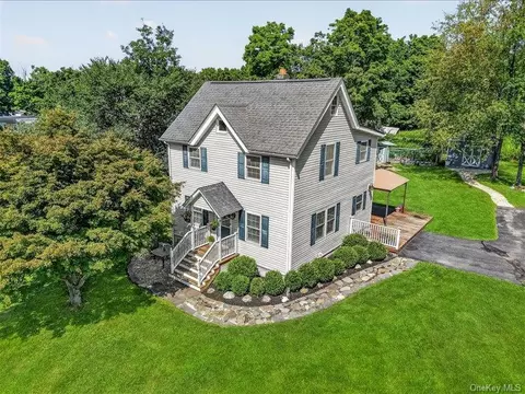 Exterior - 172 Mt Joy Rd, Middletown, NY 10941 photo 3 of 13