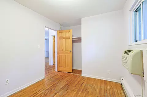 Bedroom - 29 Manor Dr #29, Cornwall, NY 12518 photo 2 of 4