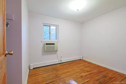 Bedroom - 29 Manor Dr #29, Cornwall, NY 12518 photo 1 of 4