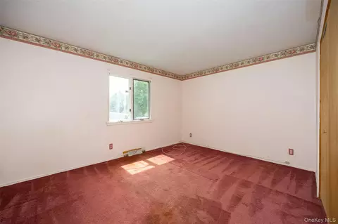 Bedroom - 34 Riverview Dr, Fishkill, NY 12524 photo 2 of 3