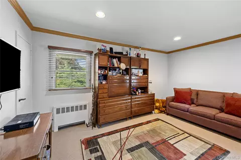Other - 16 Winthrop Rd, Plainview, NY 11803 photo 2 of 7