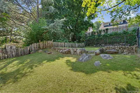Exterior - 684 Marion Ave, Peekskill, NY 10566 photo 7 of 7